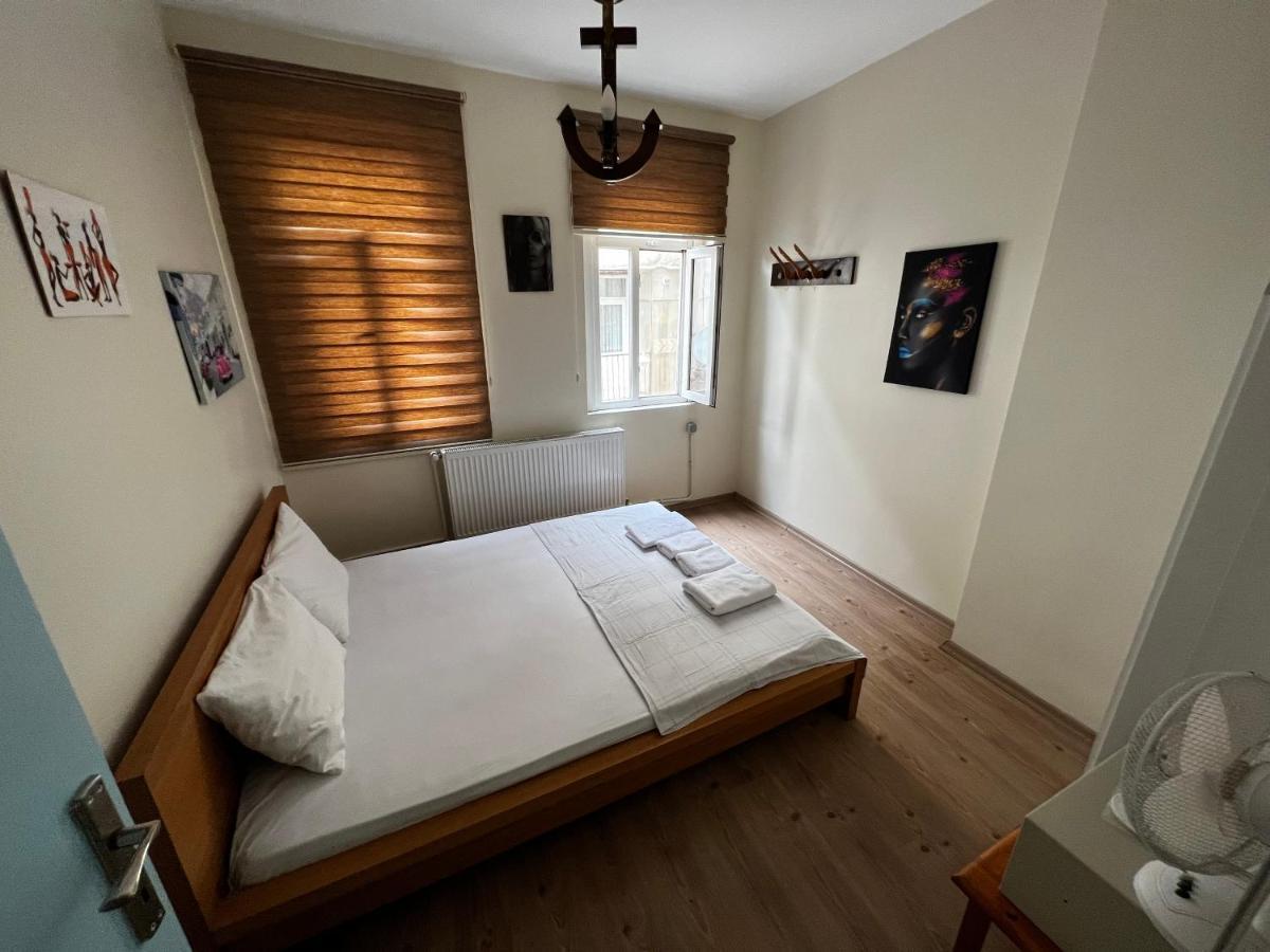 Appartamento Taksim Sofa House By Rodin Provincia di Provincia di Istanbul Esterno foto